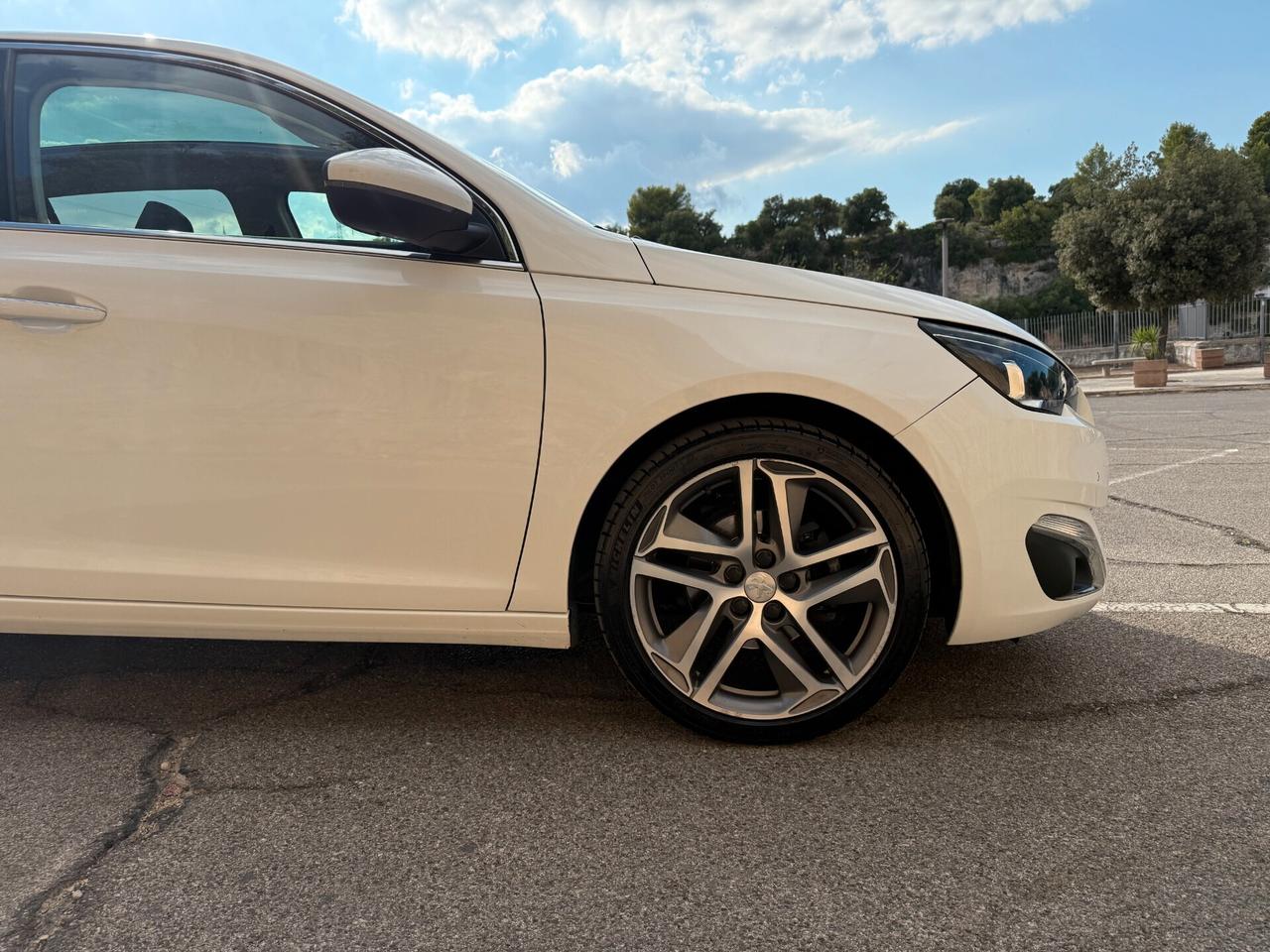 Peugeot 308 ALLURE/1.6 120CV/TETTO/RETRO/LED