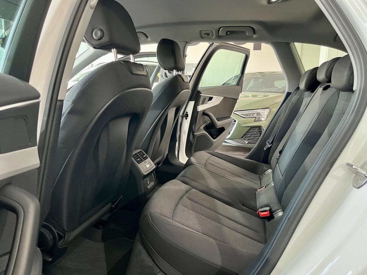 Audi A4 Avant 2.0 TDI S tronic Sline edition
