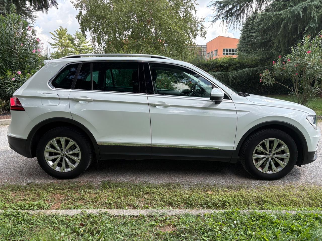 VW Tiguan Business 2.0 TDI 150cv DSG euro6
