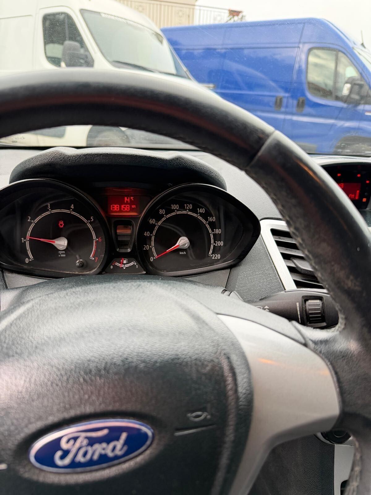 Ford Fiesta 1.2 82 CV 5 porte Titanium