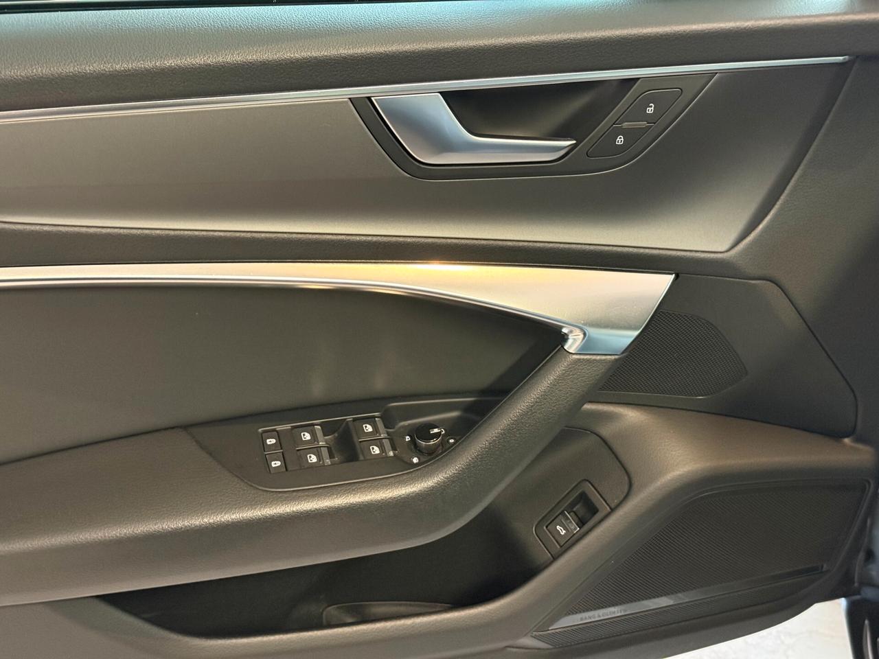 Audi A6 Avant 40 2.0 TDI S tronic Business Design