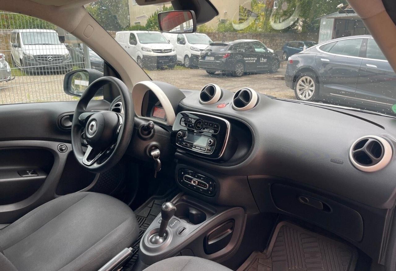 Smart ForTwo 1.0 71cv Coupe Clima cambio Automatico