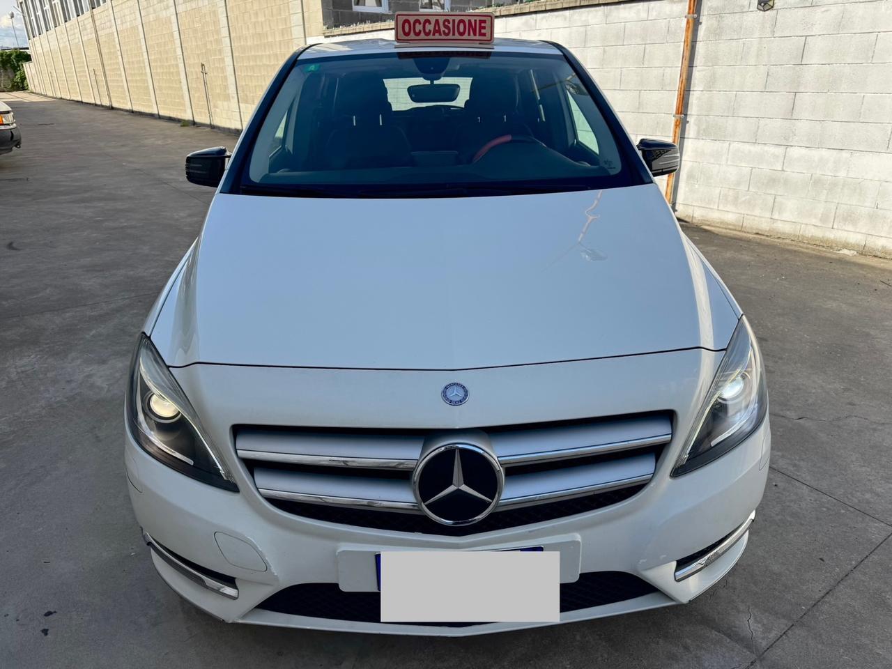 Mercedes-benz B 180 B 180 Premium Edition SPORT EURO 6