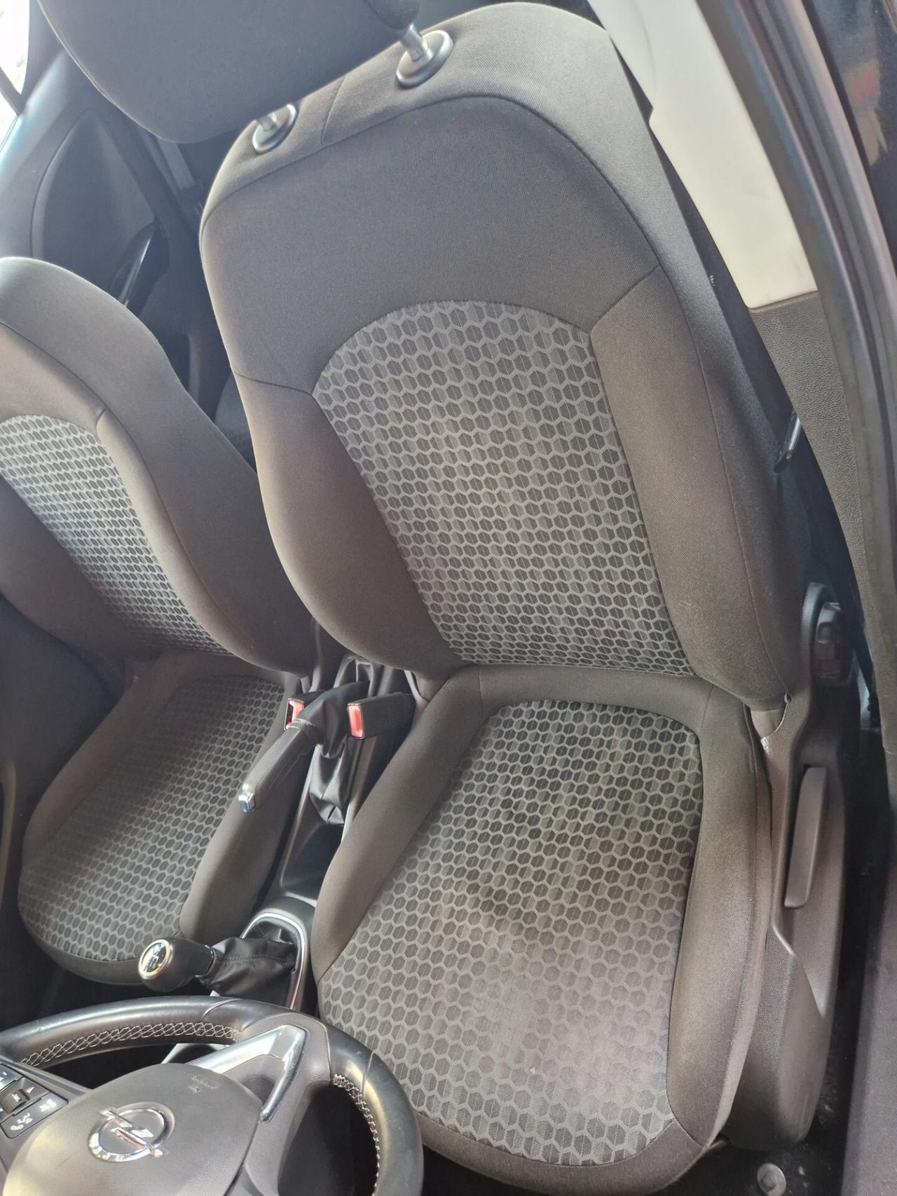 Opel Corsa 1.4 90CV GPL Tech 5 porte Cosmo