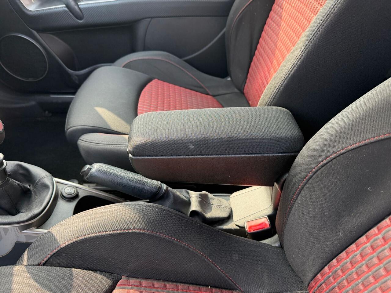 Alfa Romeo MiTo 1.4 T 120 CV GPL Distinctive Sport Pack