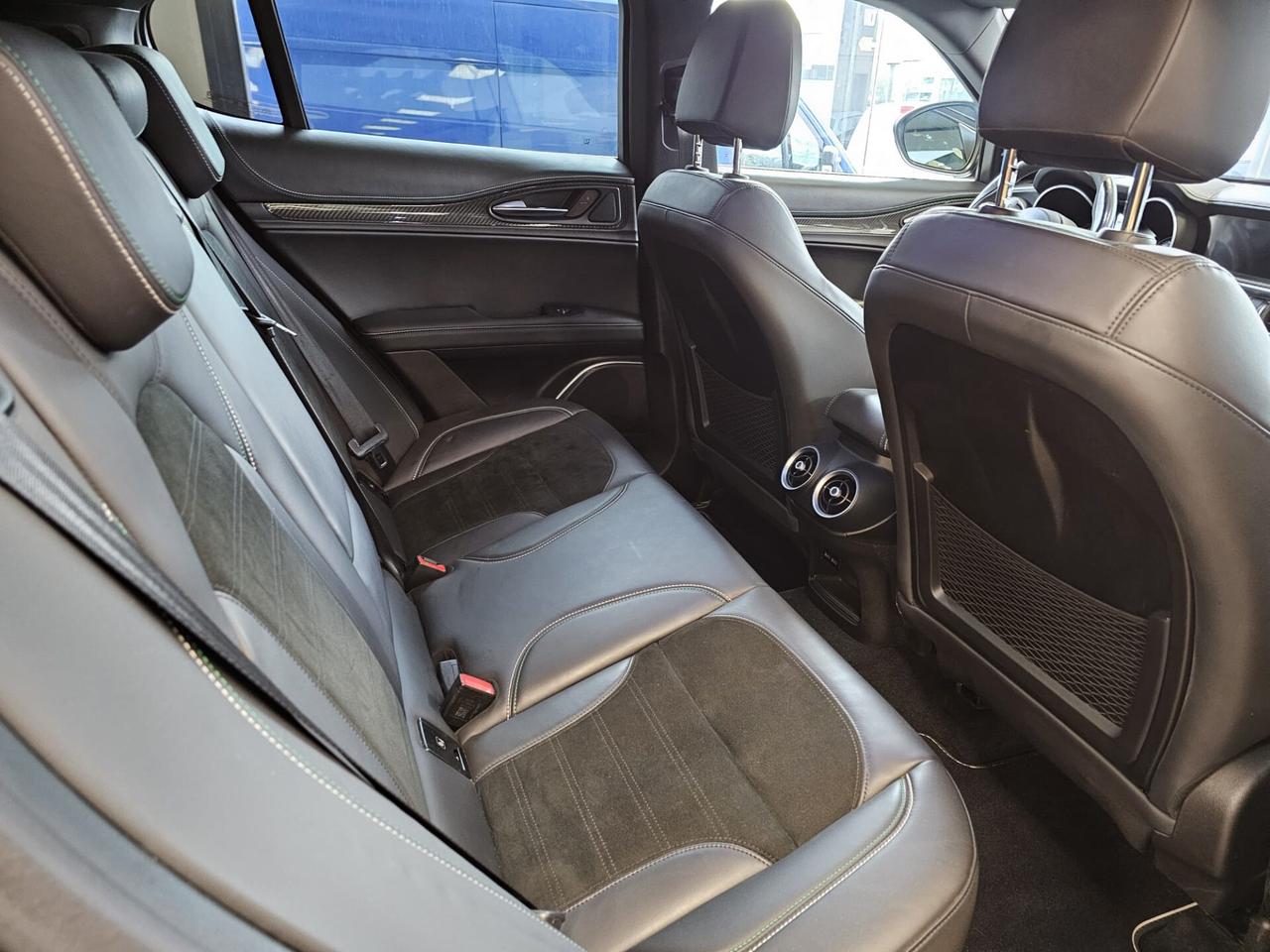 Alfa Romeo Stelvio 2.9 Bi-Turbo V6 510 CV AT8 Quadrifoglio