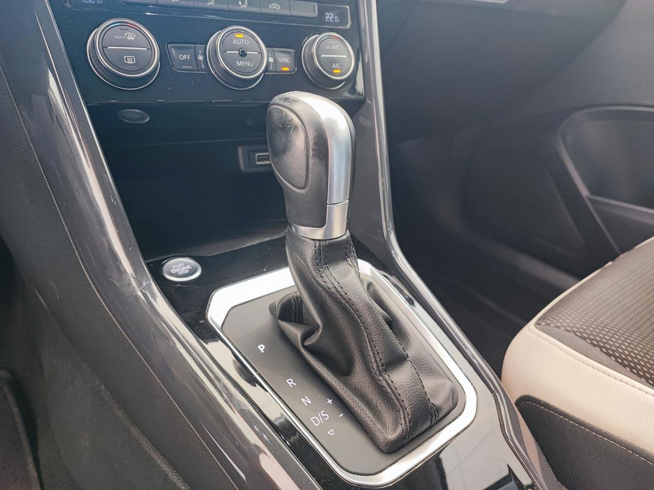 Volkswagen T-Roc 1.5 TSI ACT DSG Style BlueMotion Technology