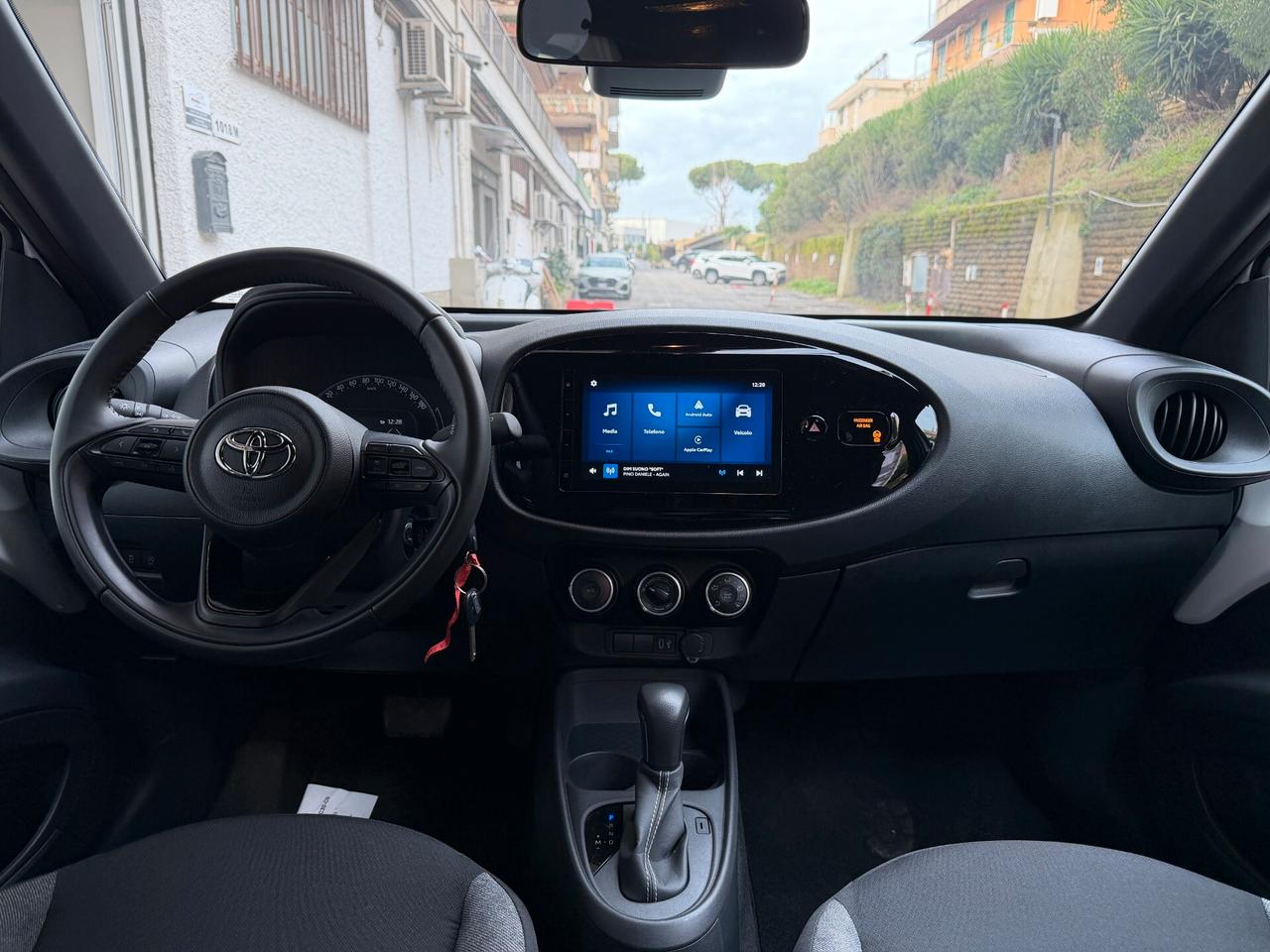 Toyota Aygo X 1.0 VVT-i Active – 02/2024 - Cambio Auto - Uni Pro