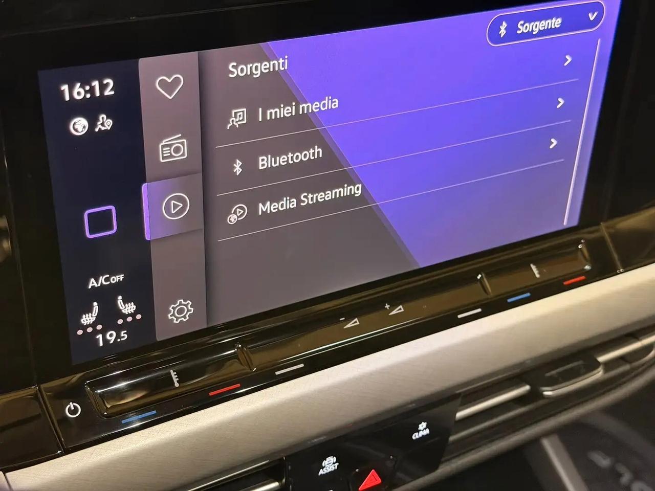 Volkswagen Golf 2.0 TDI 150 CV DSG SCR R-Line