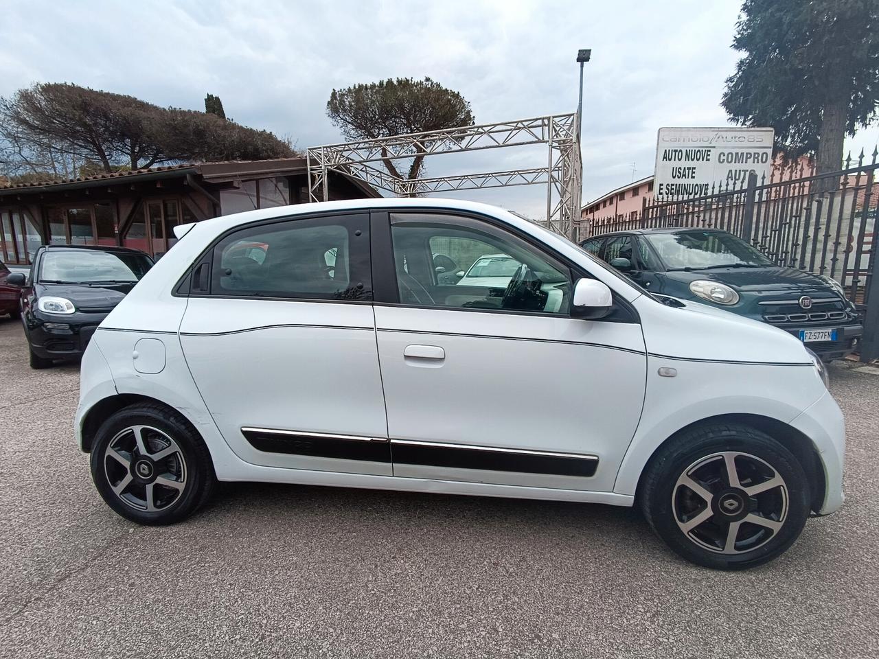 Renault Twingo SCe Lovely