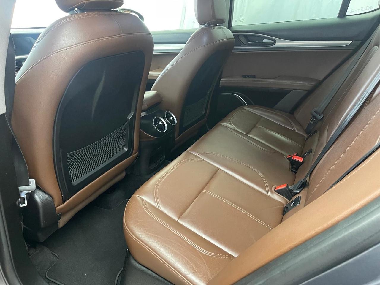 Alfa Romeo Stelvio Q4 210CV VELOCE AT8