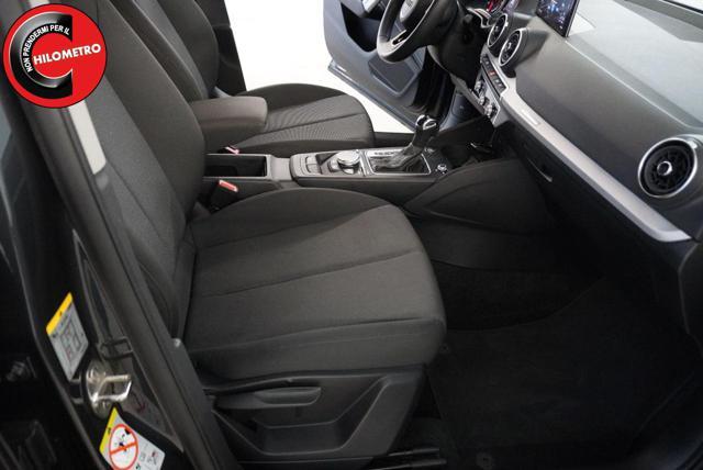 AUDI Q2 35 TDI quattro S tronic Business