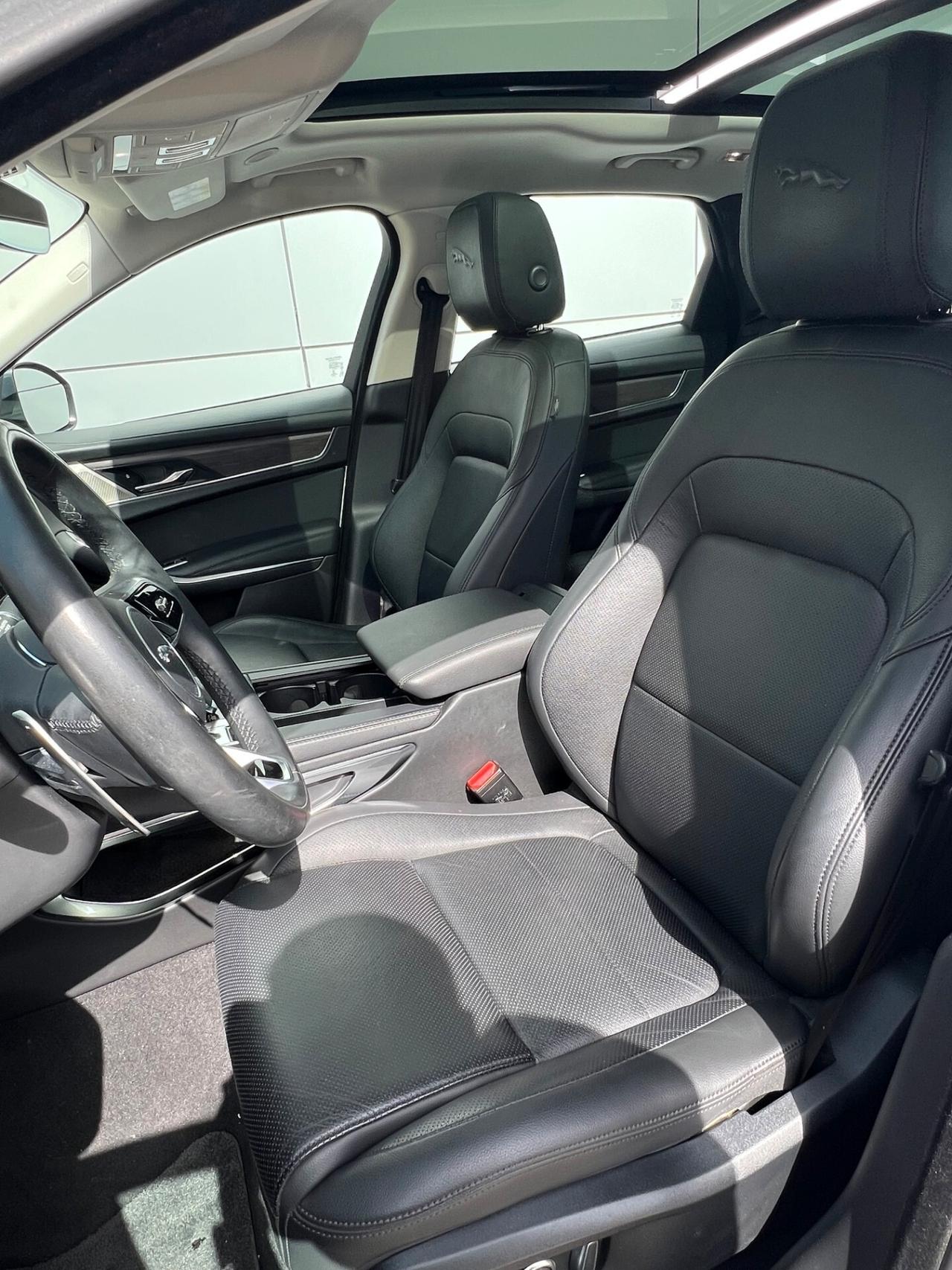 Jaguar F-Pace S awd 204cv auto possibilità noleggio noscoring