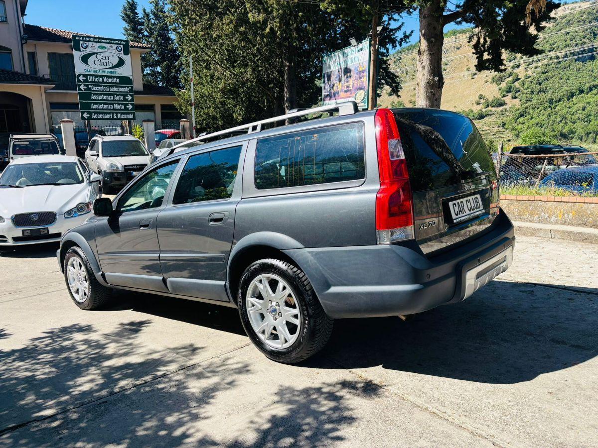 Volvo V70 2.4 D5 Automatica AWD Cross Country