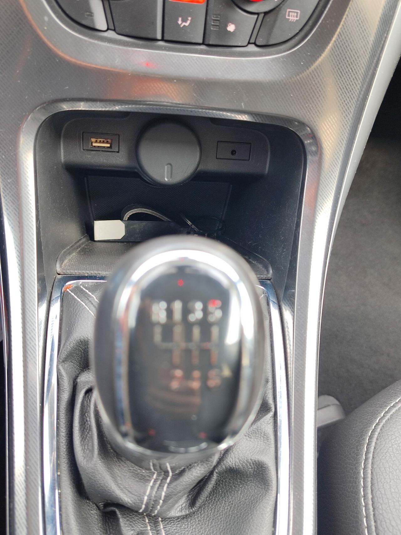 OPEL ASTRA 1.7CDTI BERLINA 8GOMME NUOVE STUPENDA