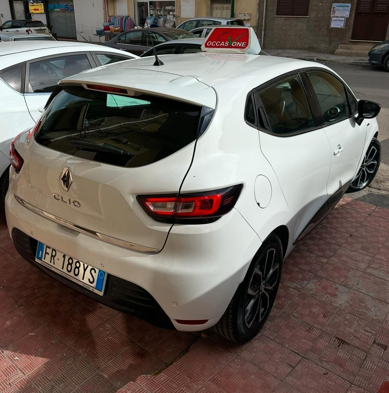 Renault Clio dCi 8V 90 CV EDC 5 porte Life