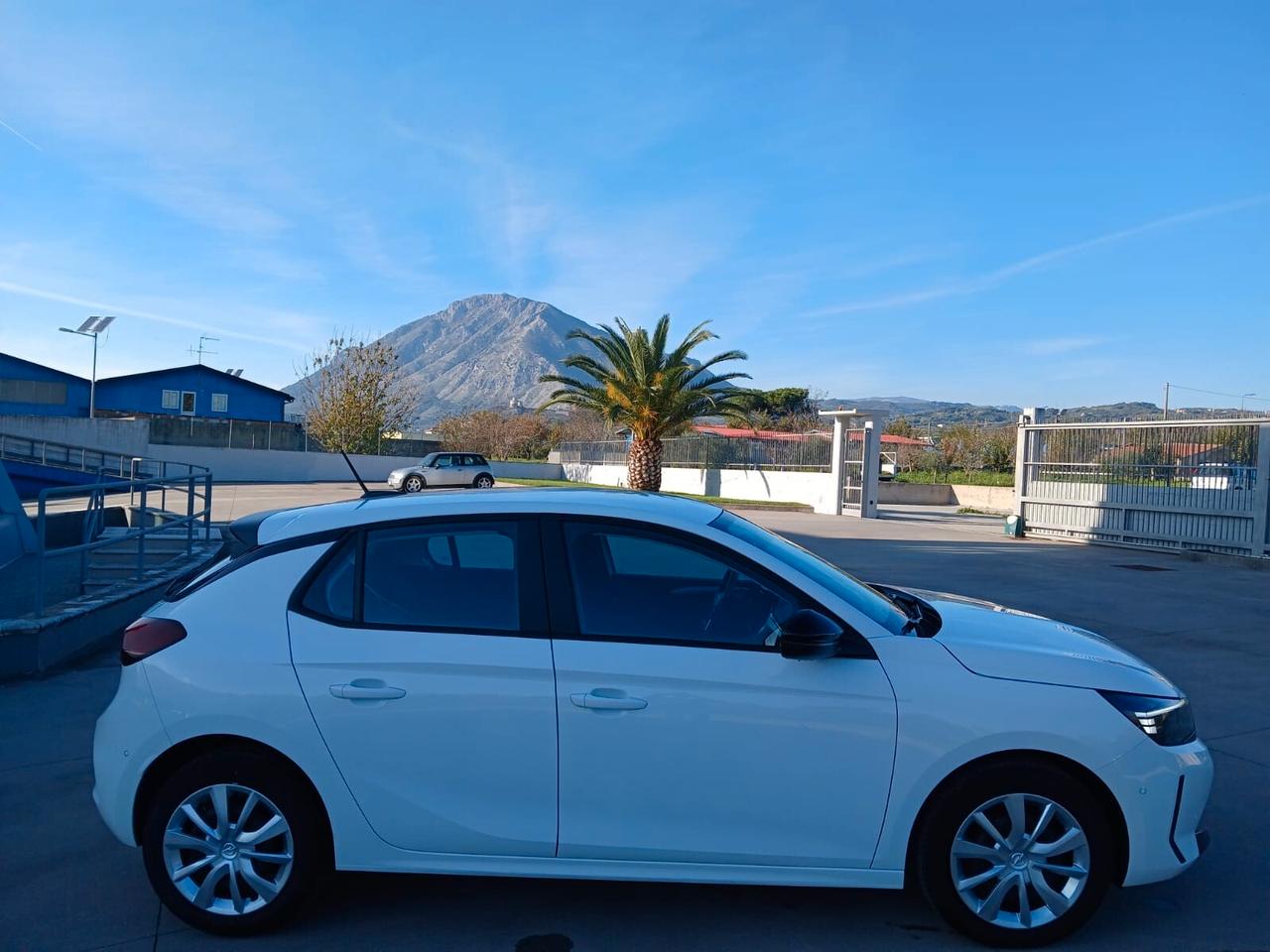 Opel New Corsa 1.2 75cv anno 2024