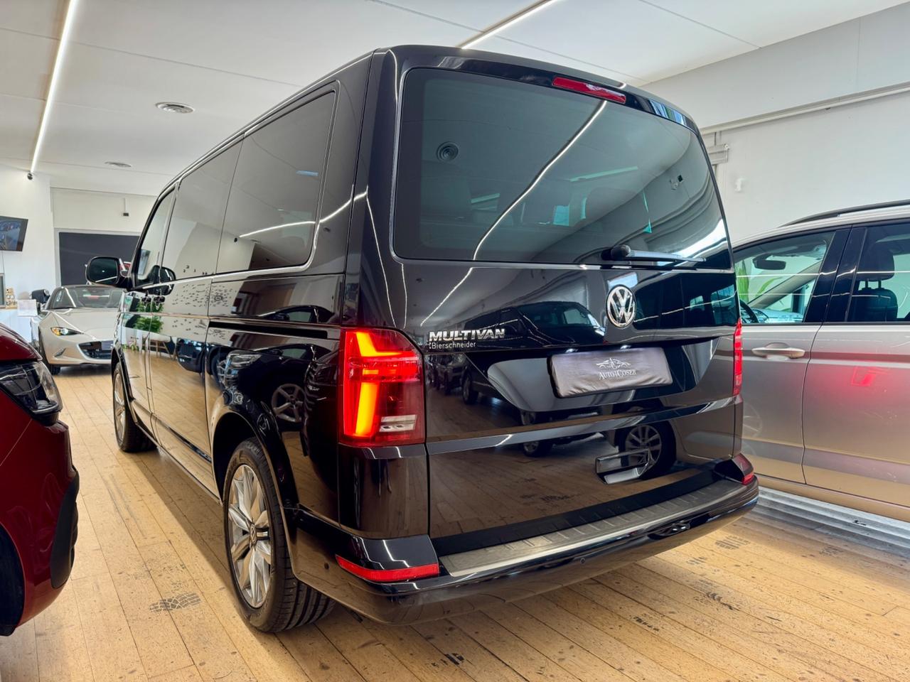 Volkswagen Multivan T6.1 - SOLO 89.000 KM - FULL