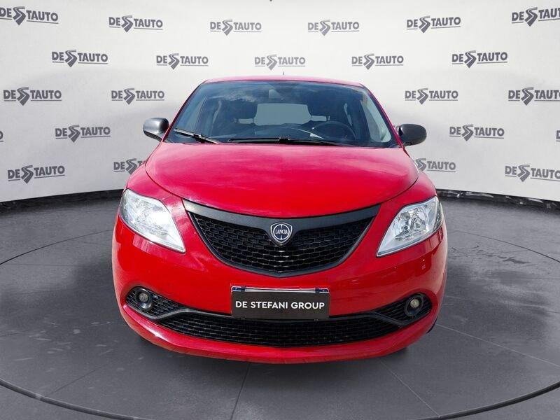 Lancia Ypsilon Ypsilon 1.0 firefly hybrid Silver s&s 70cv