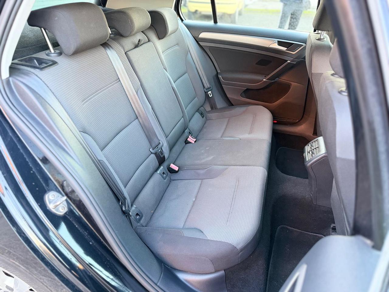 Volkswagen Golf Executive 1.6 TDI BlueMotion #8413