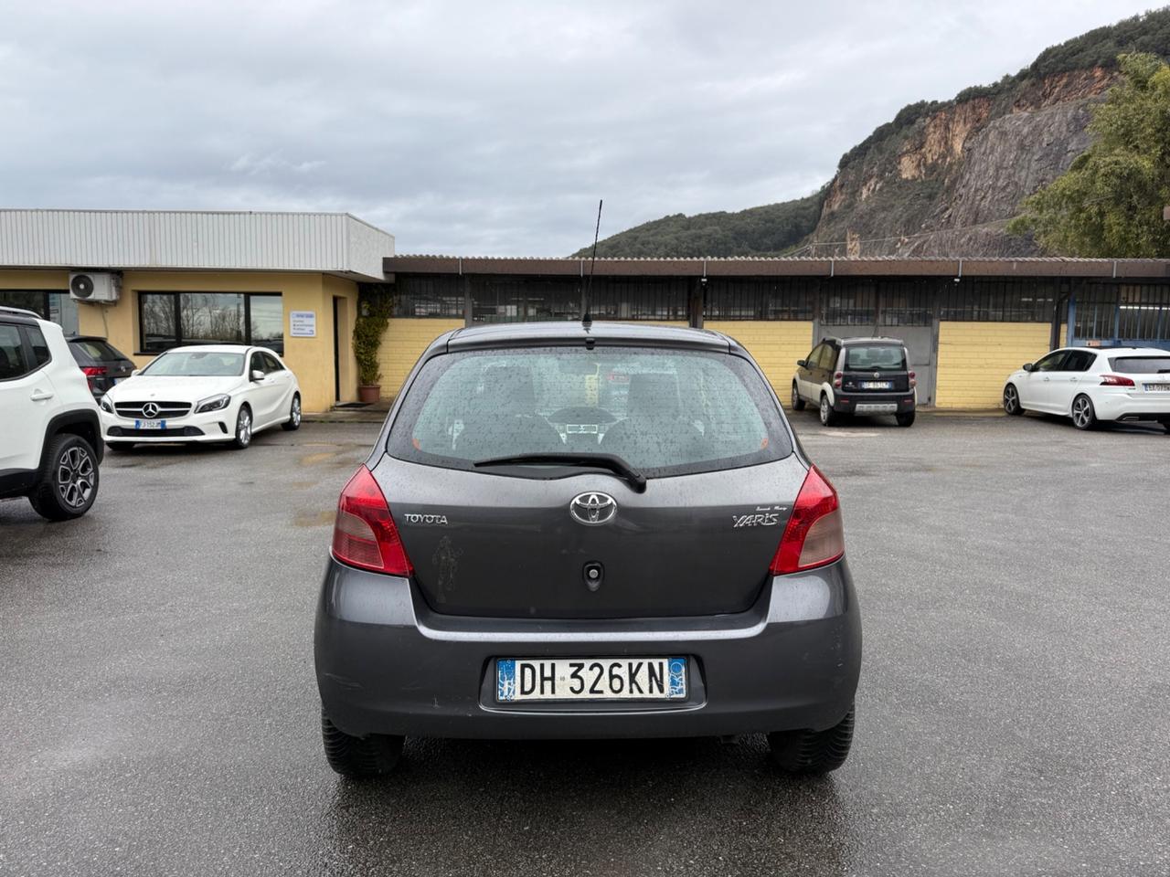 Toyota Yaris 1.3 5 porte Sol