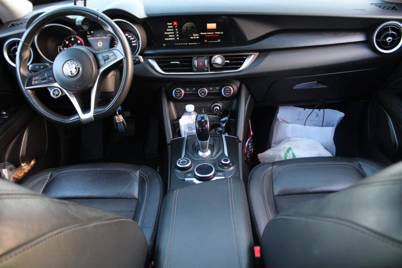 Alfa Romeo Stelvio Tua A SOLI 292€ al mese Anticipo Zero