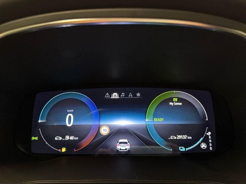 Renault Captur 1.6 E-TECH HYBRID 145CV