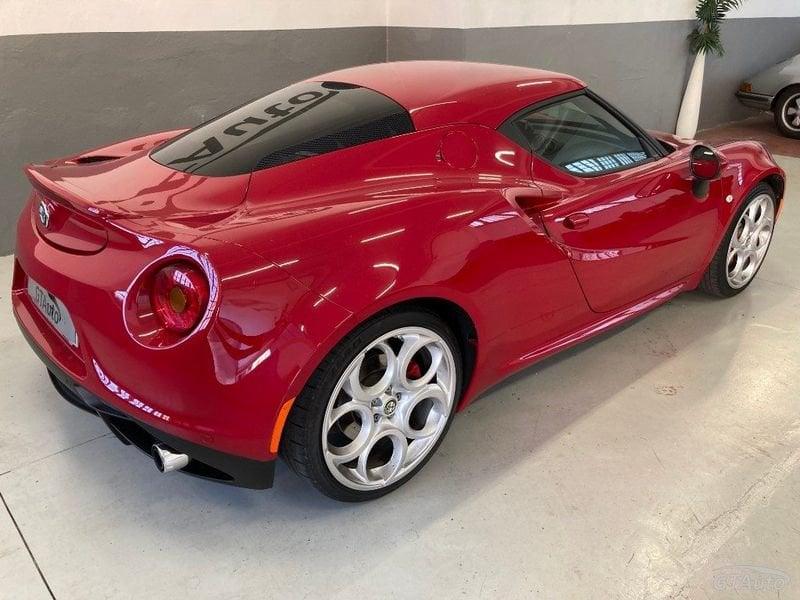 Alfa Romeo 4C 1750 TBi