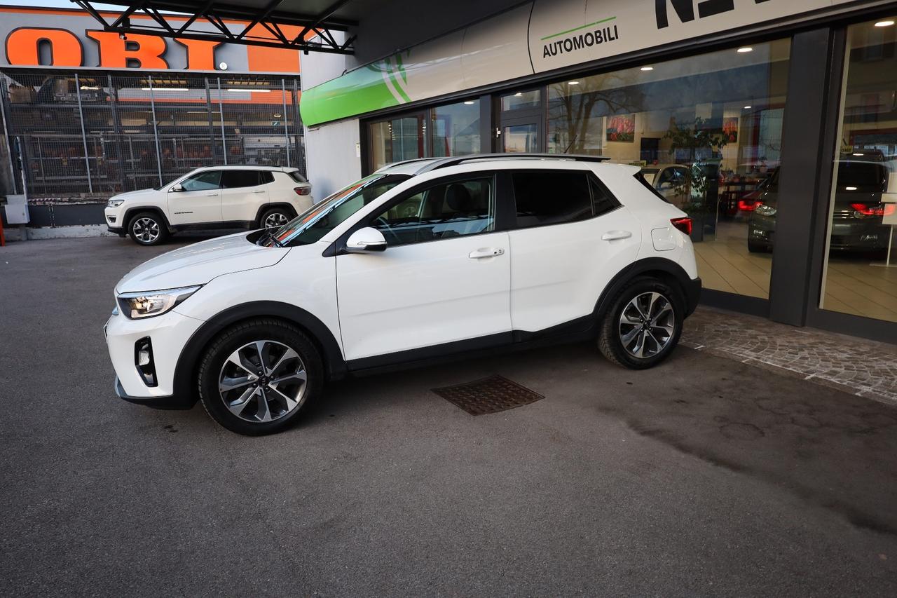 KIA STONIC ENERGY 1.6 110cv neopatentati