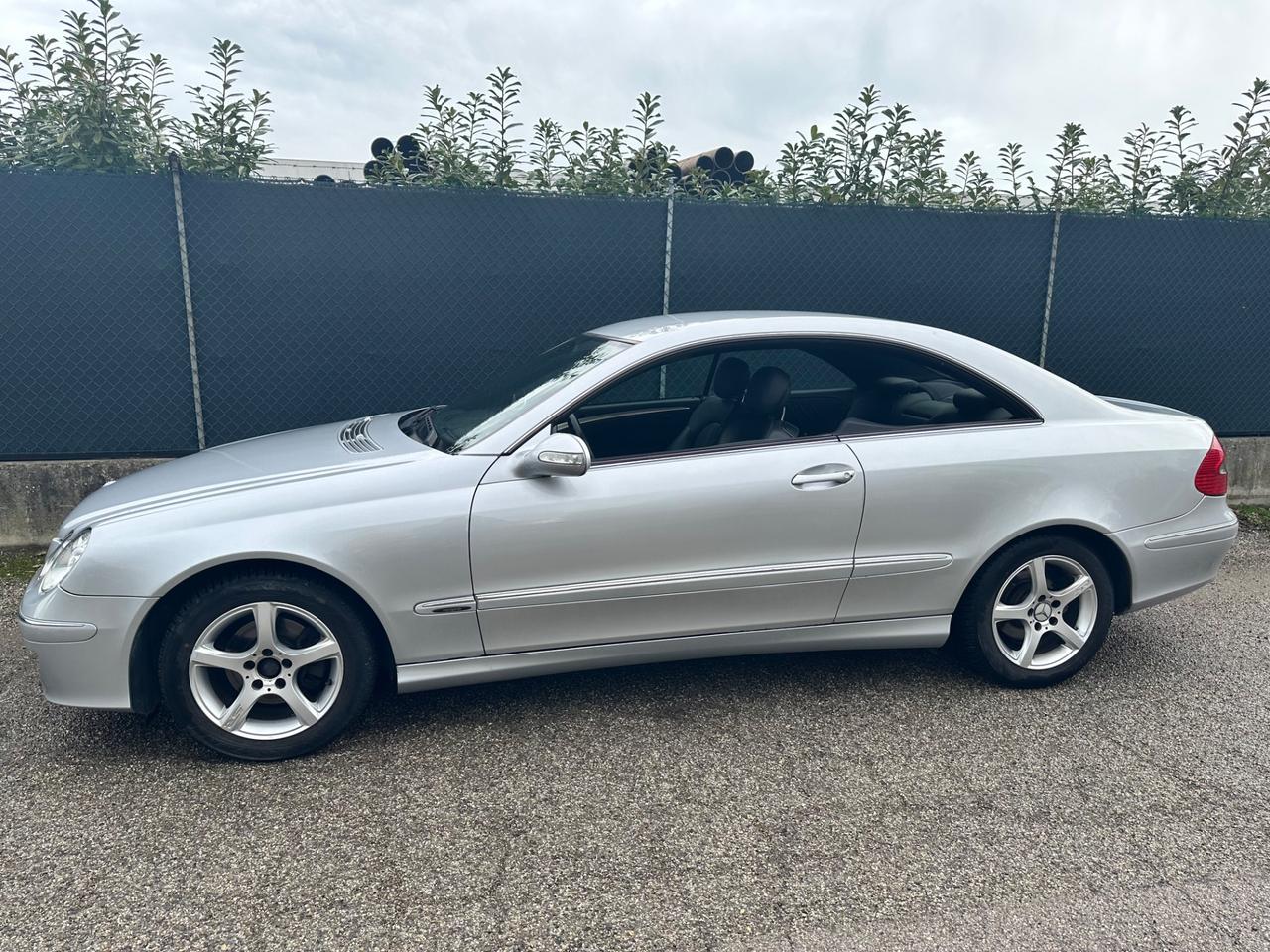 Mercedes-benz CLK 220 CDI cat Avantgarde
