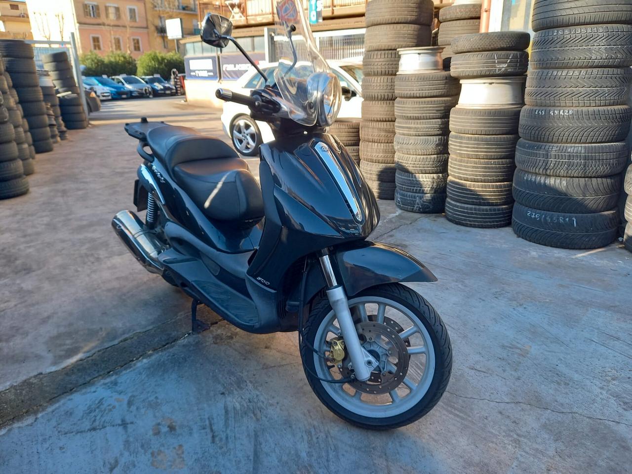 Piaggio Beverly 500