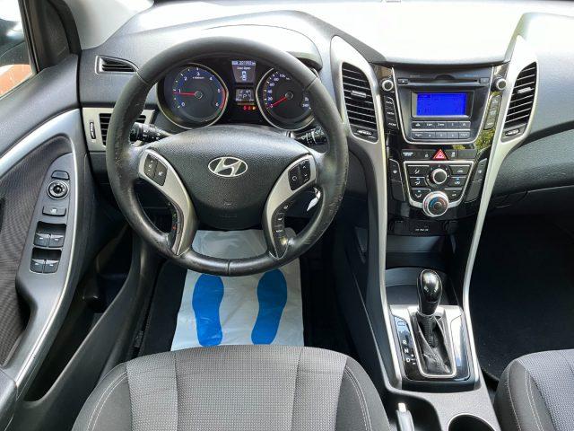 HYUNDAI i30 1.6 CRDi 5p. Comfort A/T