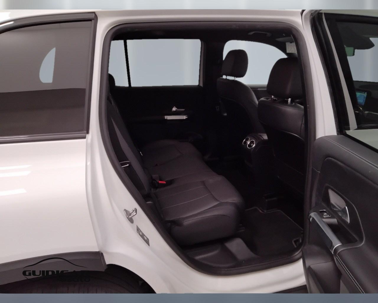 Mercedes-Benz GLB - X247 2019 - GLB 200 d Sport Plus auto