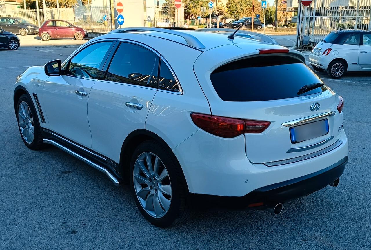 Infiniti FX FX30d S Premium