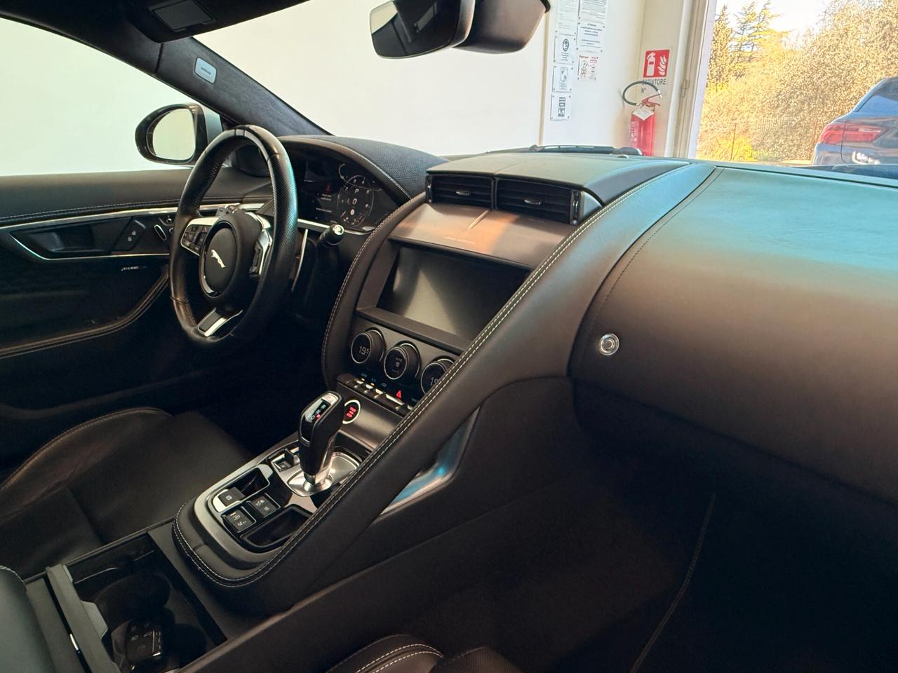 Jaguar F-Type 2.0 AUT. Coupé