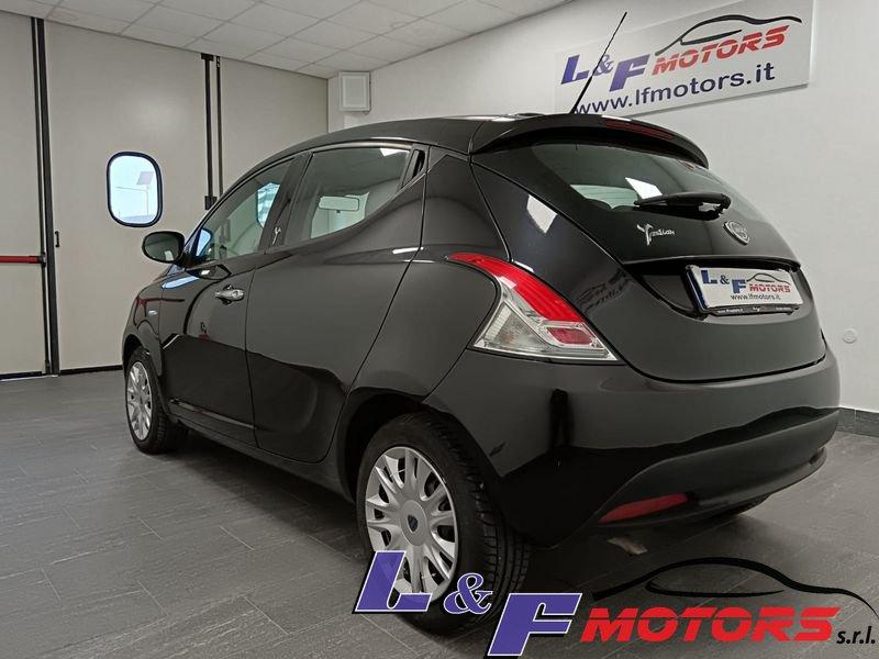 Lancia Ypsilon 1.2 69cv Gold