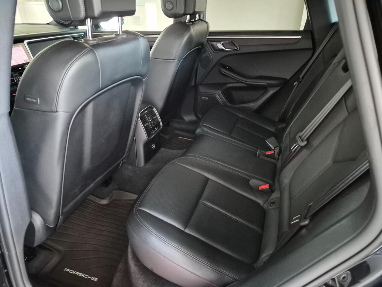 Porsche Macan 2.0 T 265CV PDK 5POSTI PELLE LED NAVI HIGH SOSP. ADATTIVE APPLE CAR PLAY SED. RISCALDABILI/VENTILATI 360° ACC C.20 BOSE