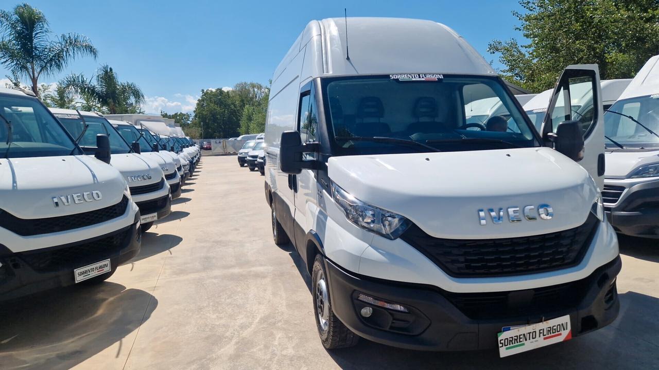 IVECO DAILY 35S14 PASSO 3520 H3 CON PEDANA CARICATRICE -2020