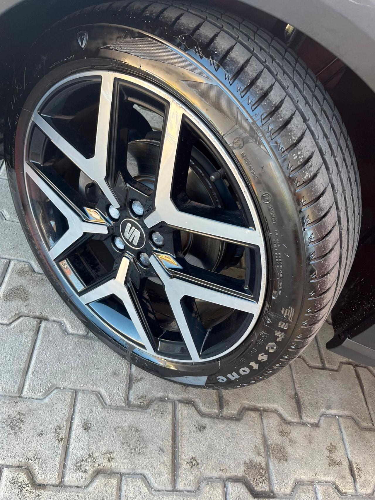 Seat Arona 1.0 TGI FR METANO FULL UNIPROPRIETARIO