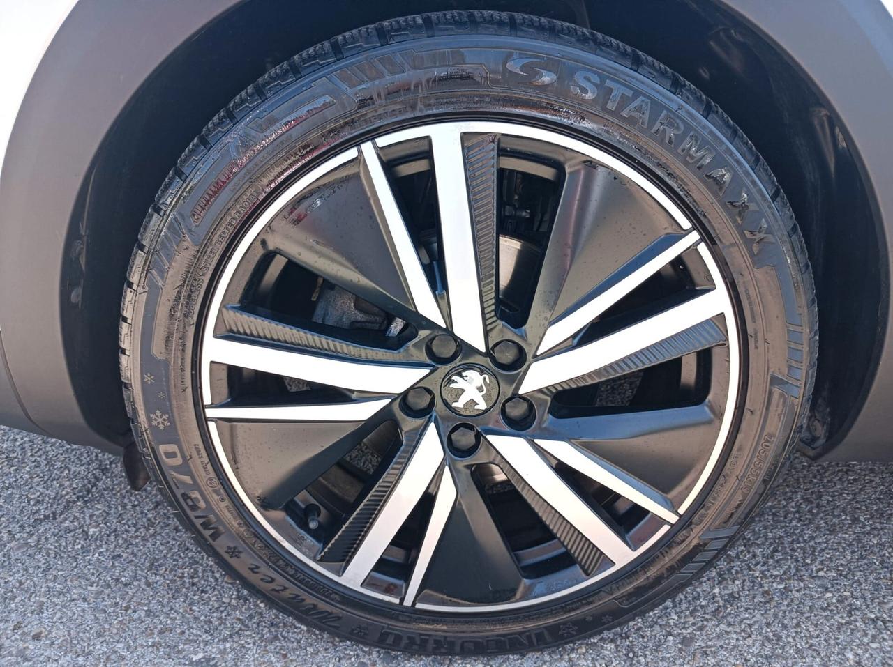 Peugeot 3008 BlueHDi 130 S&S EAT8 GT