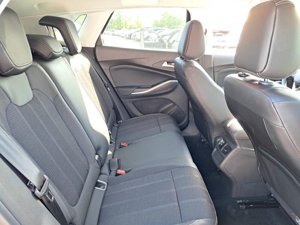 OPEL GRANDLAND 1.2i TURBO 130CV 6M. SeS GS LINE ( FARI LED - COCKPIT - PELLE - CRUISE - NAVI - MIRROR - PDC - TELECAMERA POST. - CERCHI 18 )