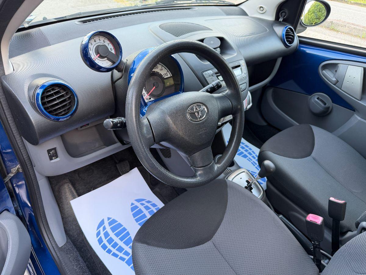 TOYOTA - Aygo - 12V VVT-i 5 porte Blue AUTOMATICA