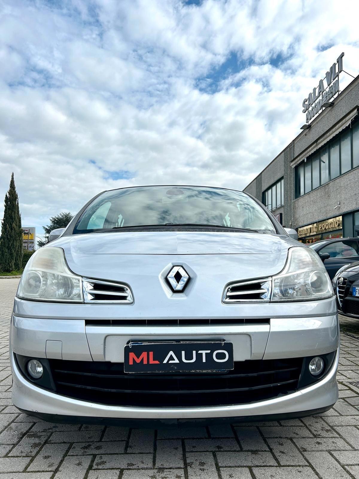 Renault Modus 1.2 16V Live (55kw)
