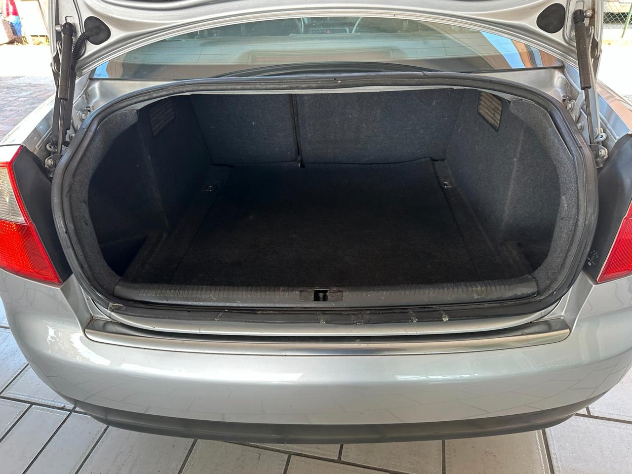 Audi A4 1.9 TDI (12 RATE)