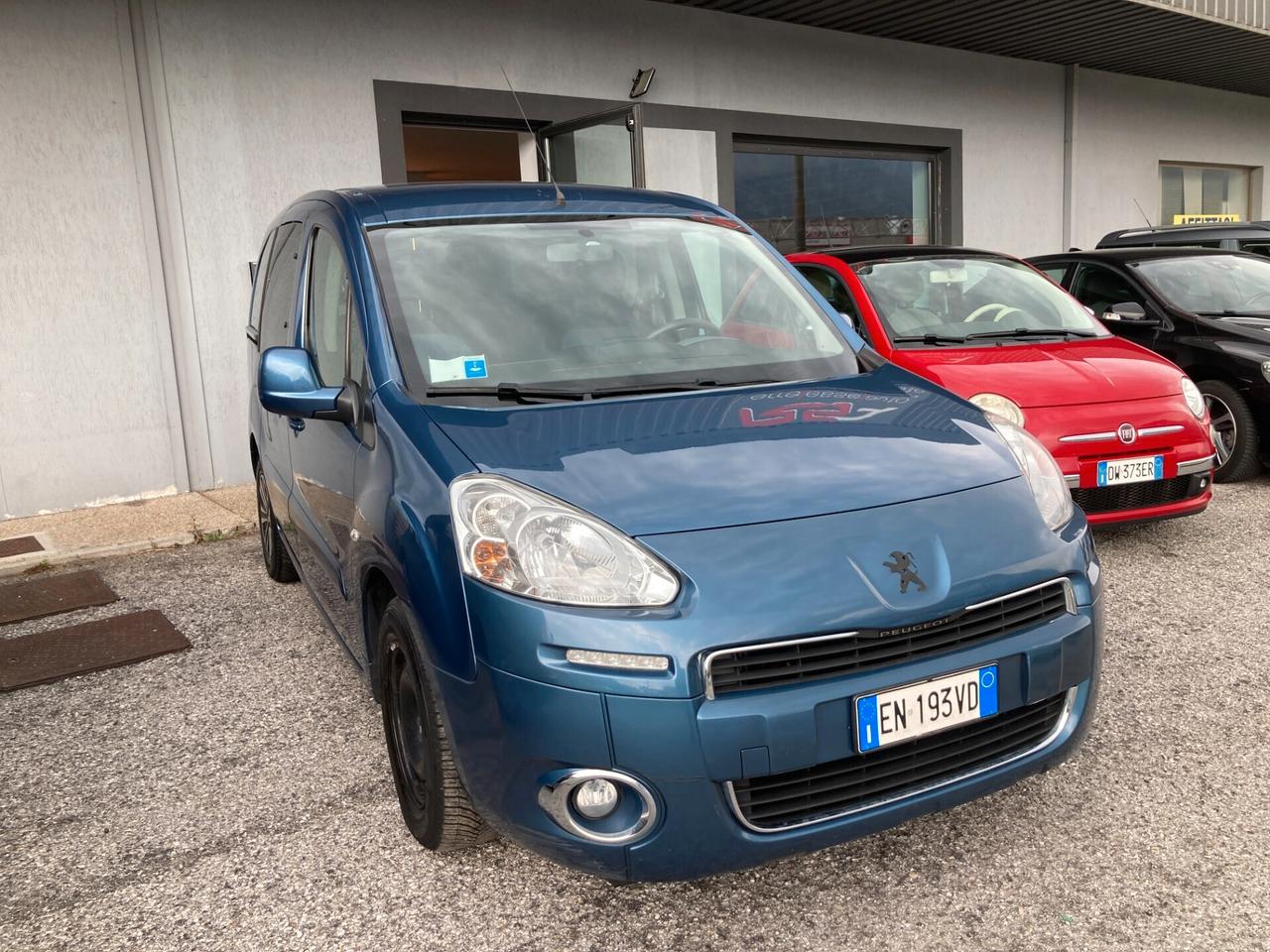 Peugeot Partner Tepee 1.6 e-HDi 92 CV S&S cambio robot. Active