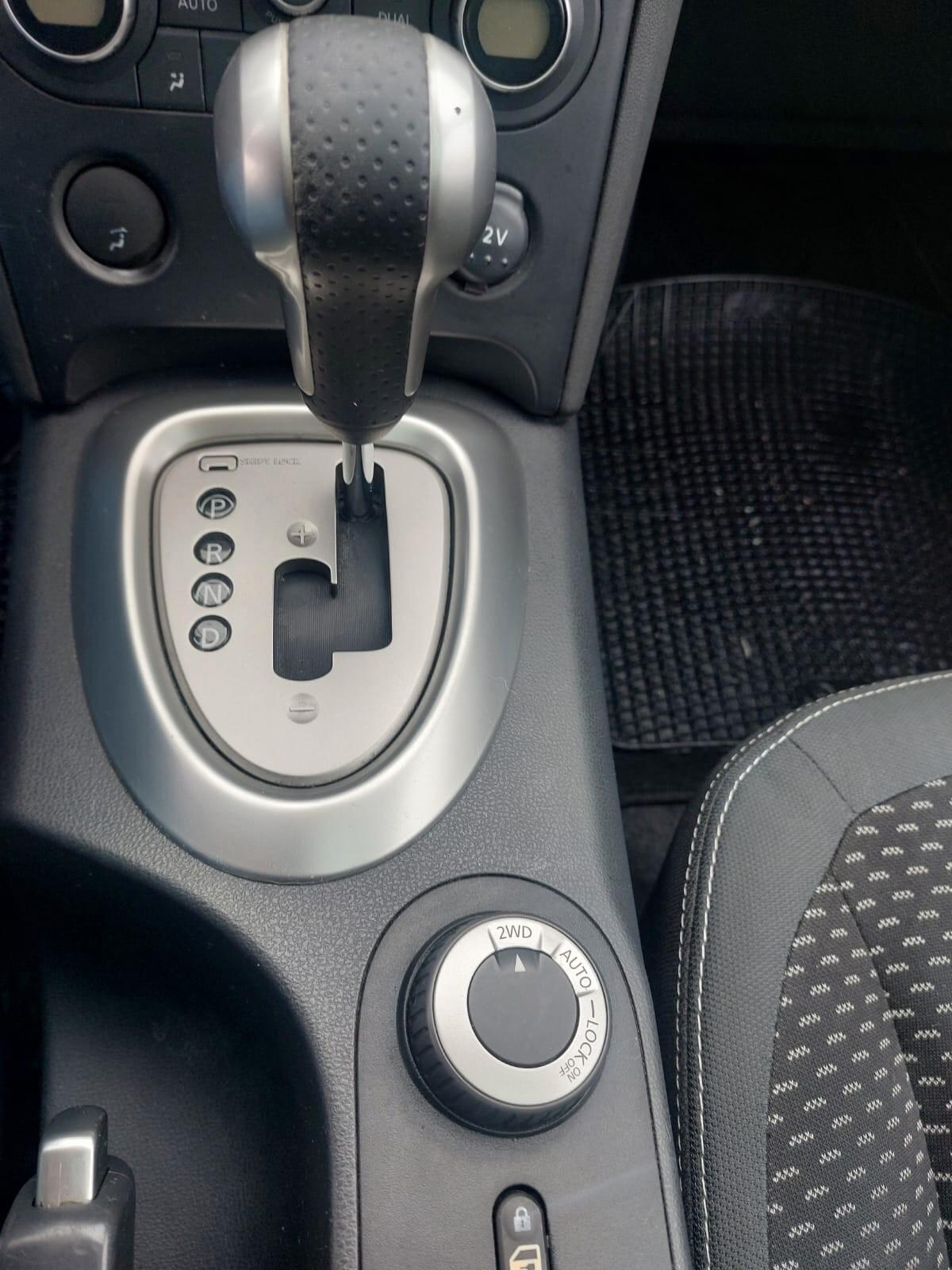 Nissan Qashqai+2 2.0 16V 4WD 7 POSTI AUTOMATICA