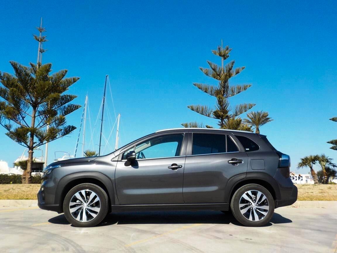 Suzuki S-Cross 1.4 Hybrid Top