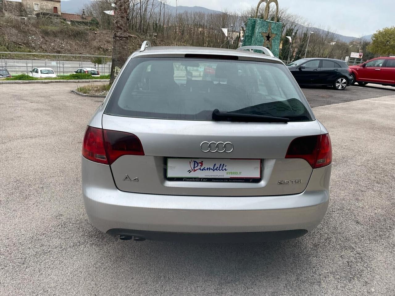 Audi A4 2.0 16V TDI 140 CV