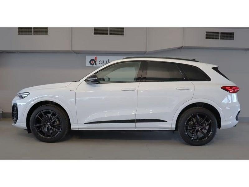 Audi Q5 TFSI 150kW S tronic S Line Edition Black Pack Gancio 20"