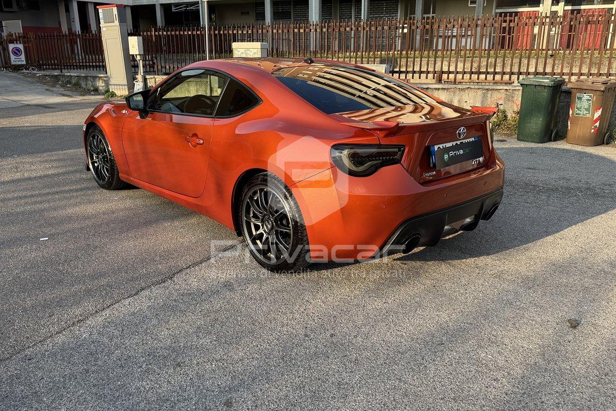 TOYOTA GT86 2.0
